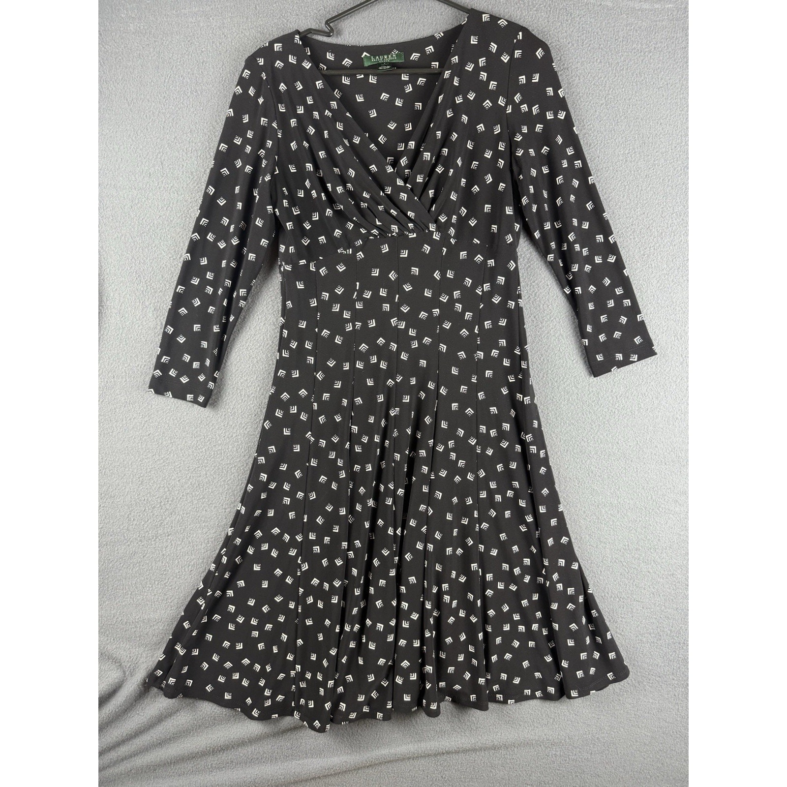 Lauren Ralph Lauren Lrl Wrap Dress Size 6 Black 3/4 Sleeve Geometric